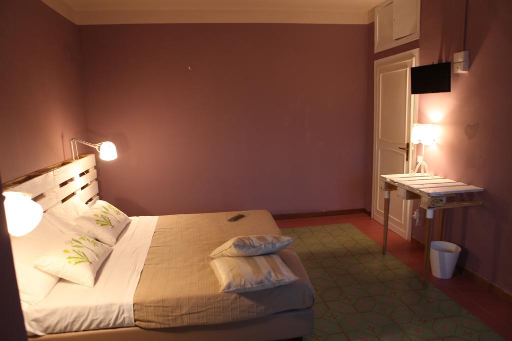 Duomo House Hotel Pisa Ruang foto