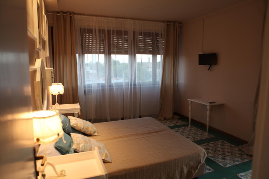 Duomo House Hotel Pisa Ruang foto