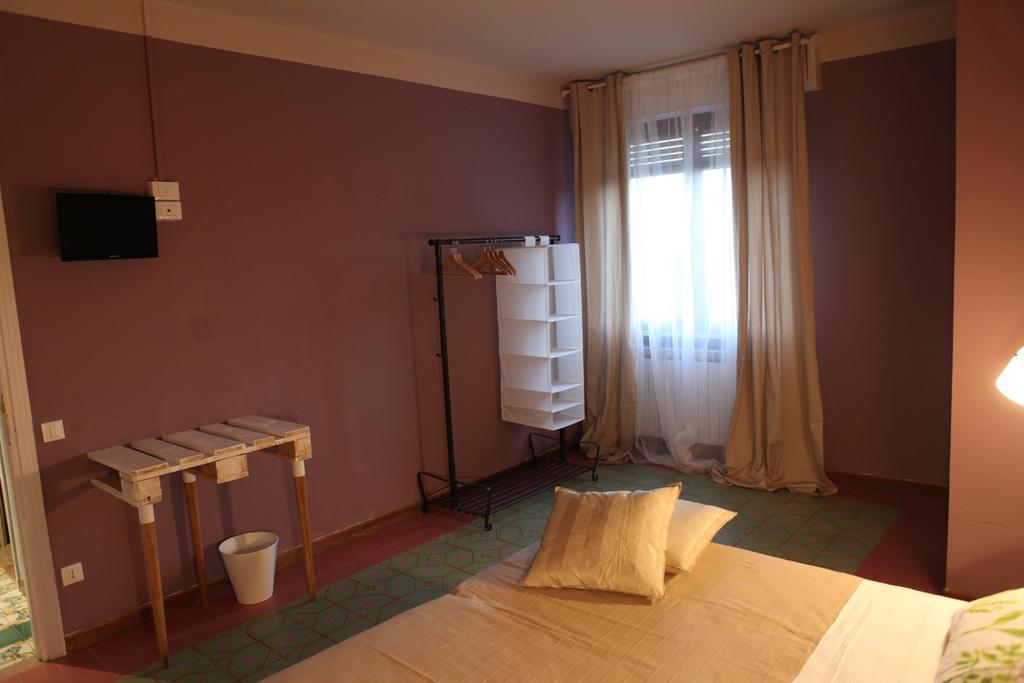 Duomo House Hotel Pisa Ruang foto